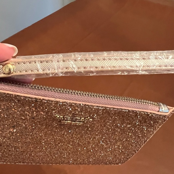 Kate Spade New York Rose Gold Wristlet NWOT - Picture 6 of 15